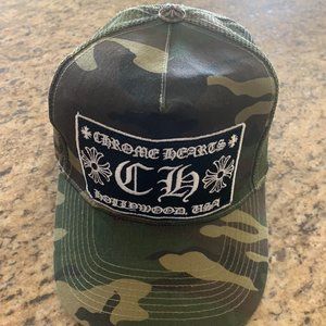 CHROME HEARTS AUTHENTIC CAMO TRUCKER HAT